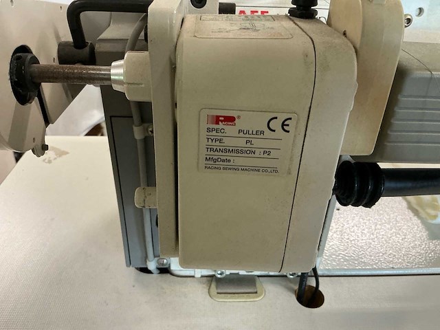 Pfaff 1183 pl naaimachine - afbeelding 6 van  9