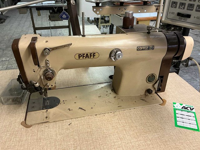 Pfaff 483-780/01-900/51 naaimachine - afbeelding 3 van  4