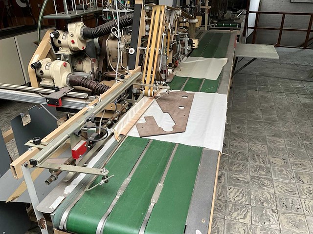 Pfaff 5642 voorbaanautomaat - afbeelding 3 van  14