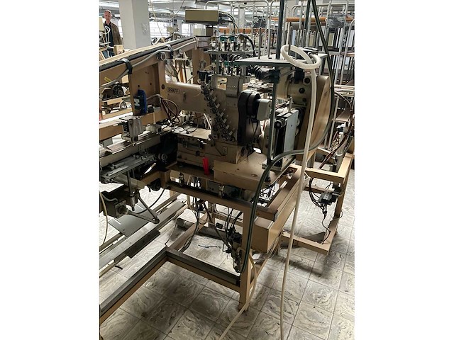 Pfaff 5642 voorbaanautomaat - afbeelding 7 van  14