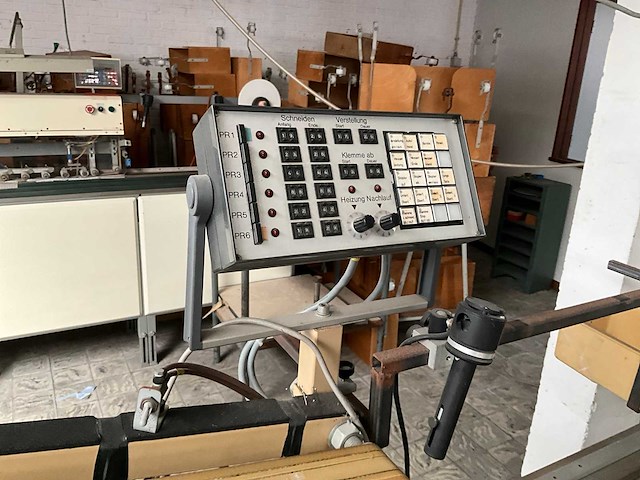 Pfaff 5642 voorbaanautomaat - afbeelding 11 van  14