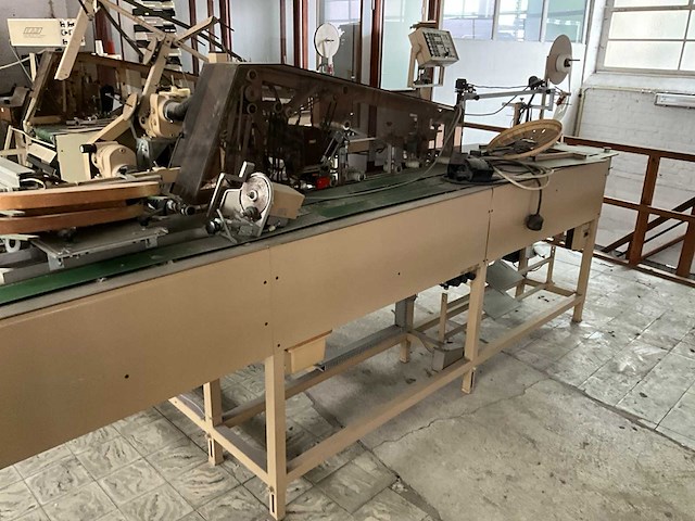 Pfaff 5642 voorbaanautomaat - afbeelding 6 van  9