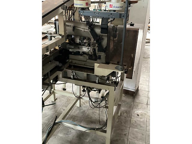 Pfaff voorbaanautomaat - afbeelding 4 van  15