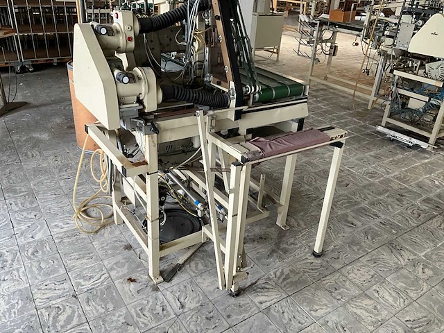 Pfaff voorbaanautomaat - afbeelding 4 van  17