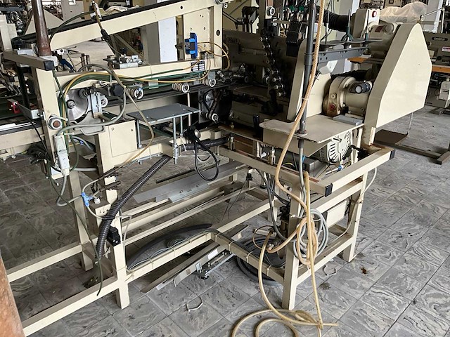 Pfaff voorbaanautomaat - afbeelding 16 van  17