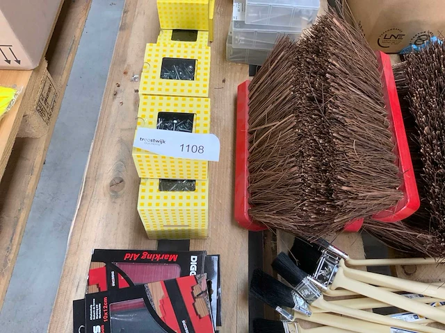 Pgb, diggers partij divers materiaal - afbeelding 6 van  7