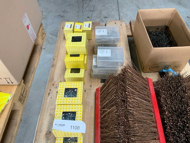Pgb, diggers partij divers materiaal - afbeelding 5 van  7