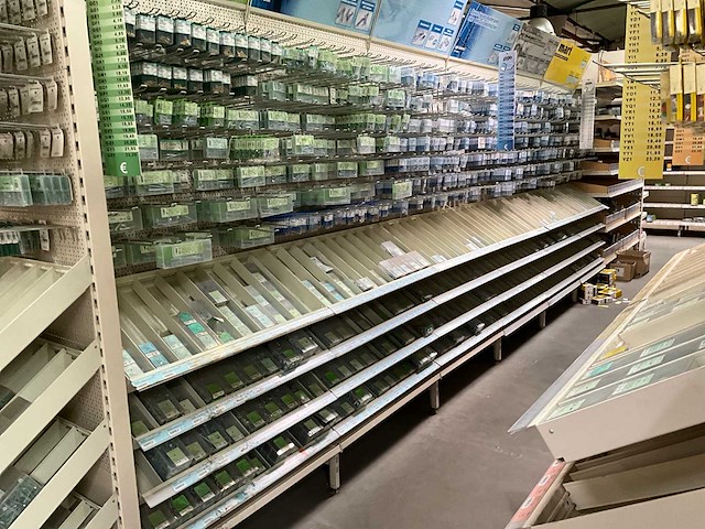 Pgb-fasteners partij bouw- en bevestigingsmateriaal - afbeelding 1 van  23