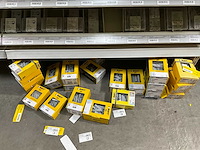 Pgb-fasteners partij bouw- en bevestigingsmateriaal - afbeelding 14 van  23