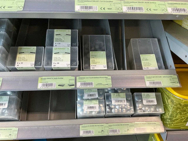 Pgb-fasteners partij diverse bouten - afbeelding 2 van  10