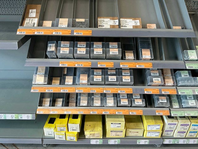 Pgb-fasteners partij diverse nagels - afbeelding 8 van  15