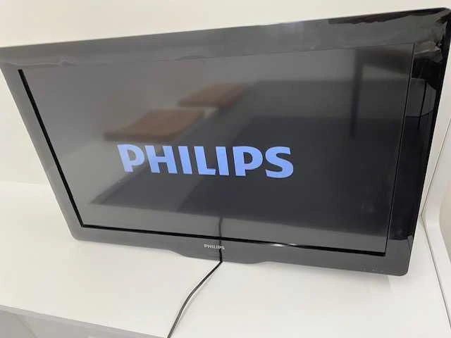 Philips - 32hfl4373d/10 - television (2x) - afbeelding 1 van  6