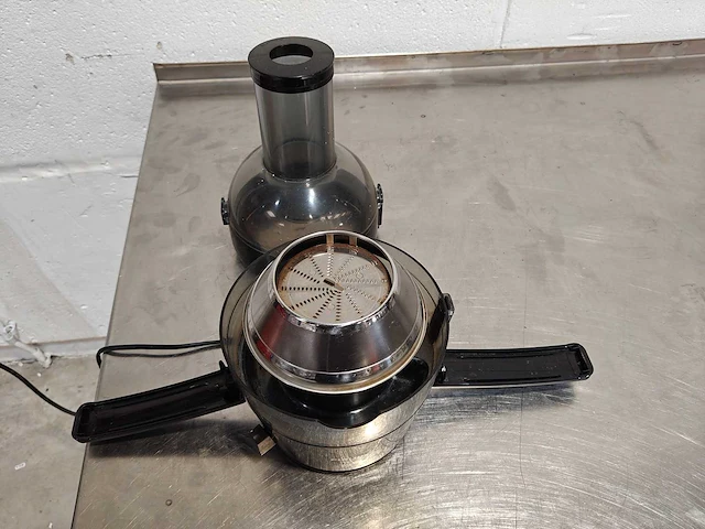 Philips - hr1857 - sapcentrifuge - afbeelding 3 van  7