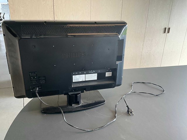 Philips 26pfl5403d/10 televisie - afbeelding 8 van  9