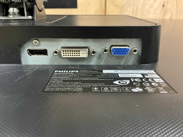 Philips amva led 241p4q monitor (4x) - afbeelding 4 van  15