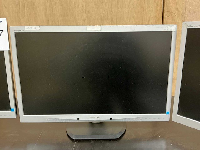 Philips amva led 241p4q monitor (4x) - afbeelding 9 van  15