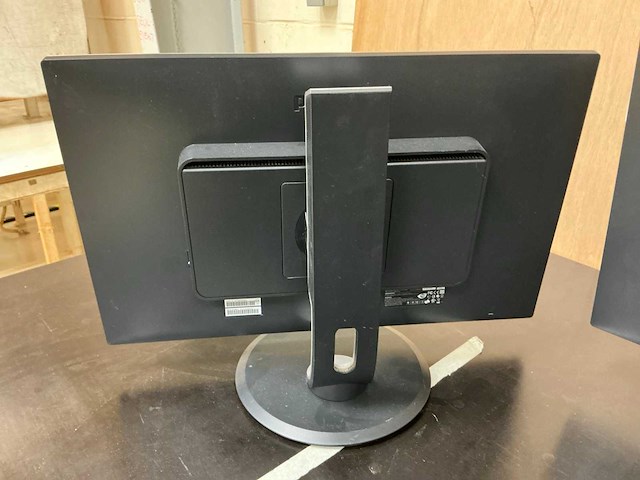 Philips amva led 241p4q monitor (4x) - afbeelding 14 van  15