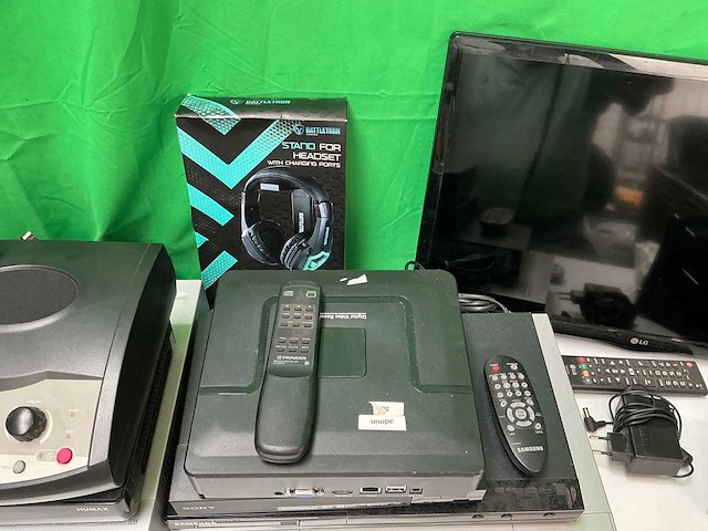 Philips, böse, samsung, homans, targa, lg, lenco - audio diversen (12x) - afbeelding 7 van  10