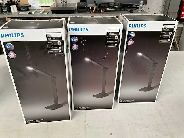 Philips crane eyecare bureaulamp zwart (3x) - afbeelding 1 van  4