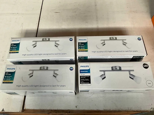 Philips decagon mat chrome led plafondlamp (4x) - afbeelding 1 van  5