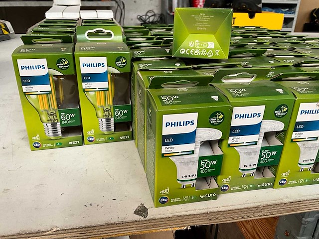 Philips diverse led lichtbronnen (65x) - afbeelding 2 van  3