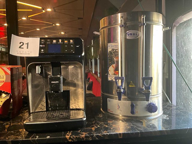 Philips koffiemachine + warmhoudketel - afbeelding 1 van  3