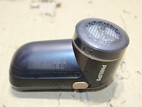 Philips pluizentondeuse - afbeelding 2 van  3