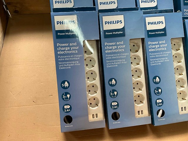 Philips stekkerdoos 5-voudig + 2x usb 3 meter (16x) - afbeelding 2 van  5