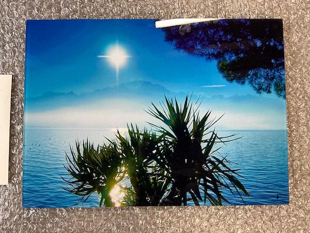 Photograph “lake geneva” - afbeelding 2 van  3