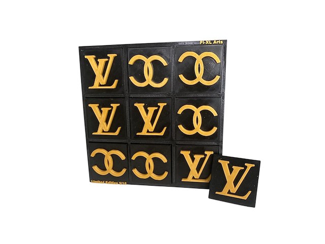 Pi-xl - 'fashion clash tic-tac-toe ' - afbeelding 1 van  7