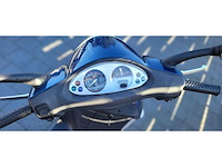 Piaggio - fly 25 - fly 25 - motorised scooter/snorscooter - afbeelding 3 van  5