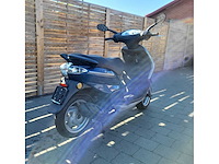 Piaggio - fly 25 - fly 25 - motorised scooter/snorscooter - afbeelding 4 van  5