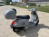 Piaggio - gts 300 - motorfiets - afbeelding 9 van  14