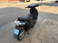 Piaggio - snorscooter - fly 4t - scooter (2x) - afbeelding 12 van  16