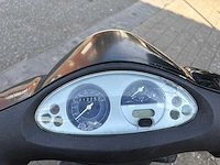 Piaggio - snorscooter - fly 4t - scooter (2x) - afbeelding 14 van  16