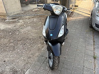 Piaggio - snorscooter - fly 4t - scooter (2x) - afbeelding 8 van  15