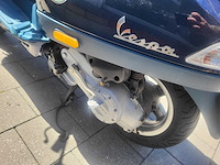 Piaggio - vespa - lx50 4t - gemotoriseerde scooter - afbeelding 5 van  8