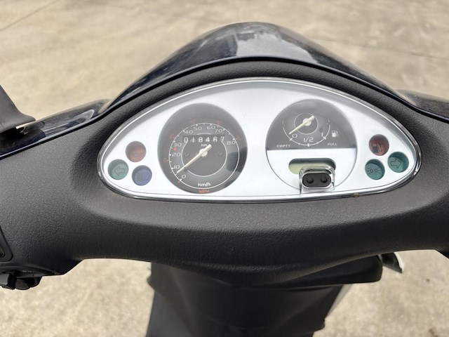 Piaggio fly scooter - afbeelding 6 van  7