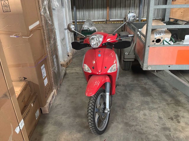 Piaggio liberty c42 scooter - afbeelding 12 van  23