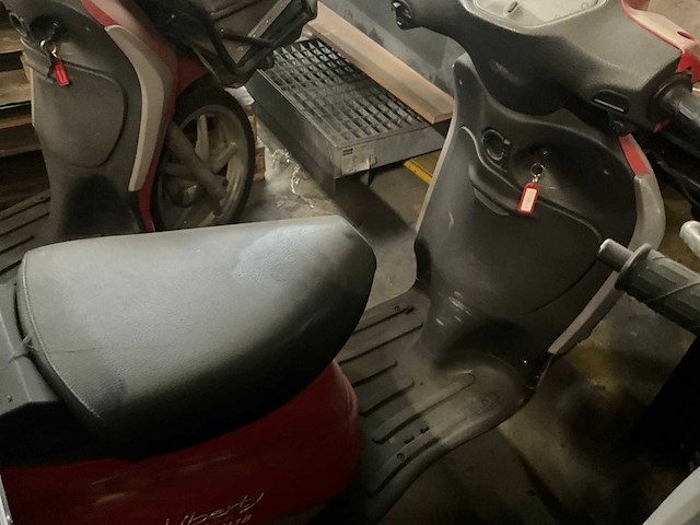 Piaggio liberty tempi c42 stadsscooter - afbeelding 16 van  17