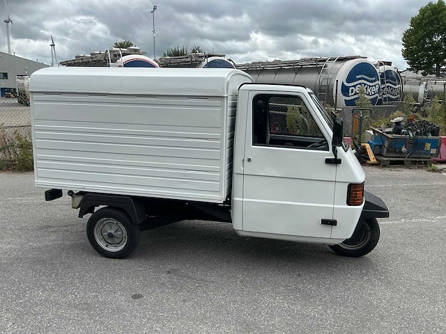 Piaggio scootermobiel - afbeelding 5 van  10