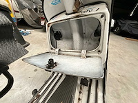 Piaggio vespa 125 oldtimer - afbeelding 4 van  12