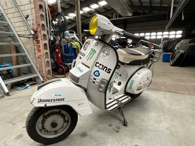 Piaggio vespa 125 oldtimer - afbeelding 1 van  20