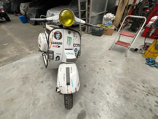 Piaggio vespa 125 oldtimer - afbeelding 18 van  20