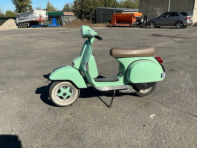 Piaggio vespa 125cc brommer - afbeelding 1 van  16