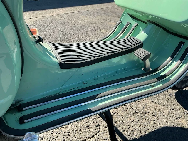 Piaggio vespa 125cc brommer - afbeelding 7 van  16