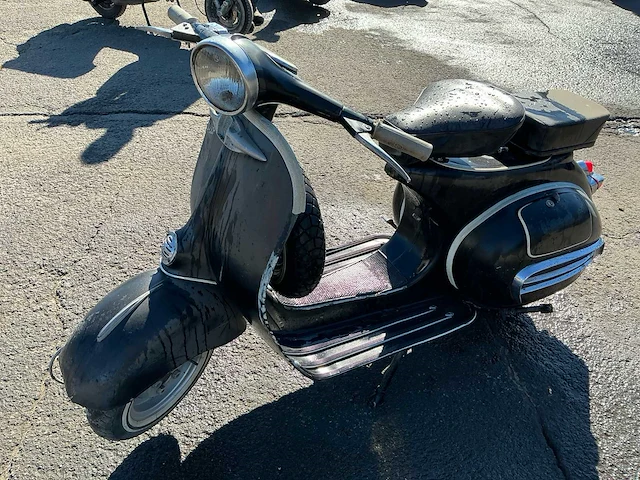 Piaggio vespa 150 super motorfiets - afbeelding 4 van  9
