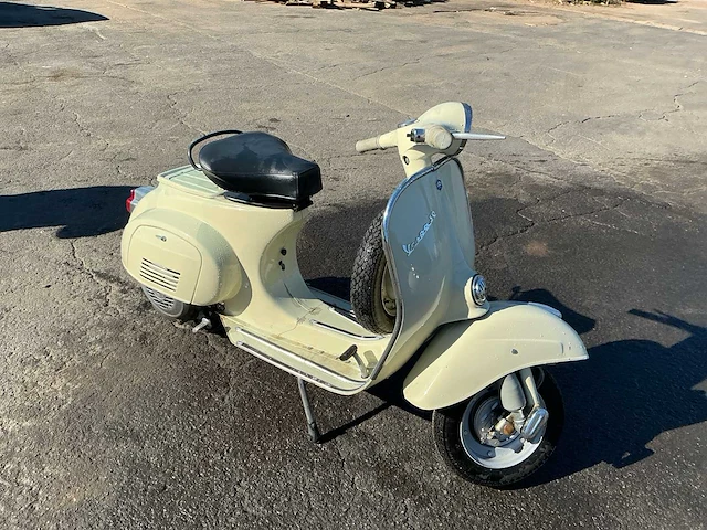 Piaggio vespa 50 motorfiets - afbeelding 9 van  15