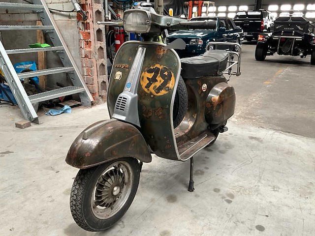 Piaggio vespa 50 oldtimer - afbeelding 1 van  27