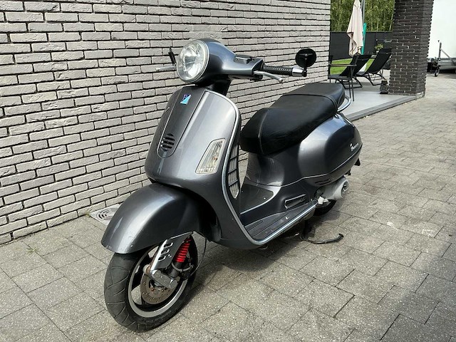 Piaggio vespa gt200l motorfiets - afbeelding 1 van  18